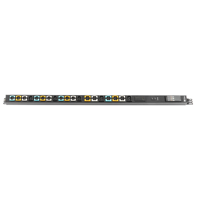 19-výstup C13 C19 Vertikální Breaker 3 SPD Switched Rack Pdu